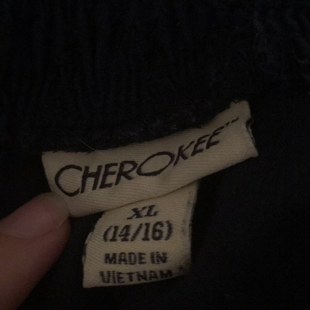 Drawstring shorts - Picture 3 of 4